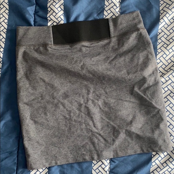 Garage mini skirt - Picture 2 of 3